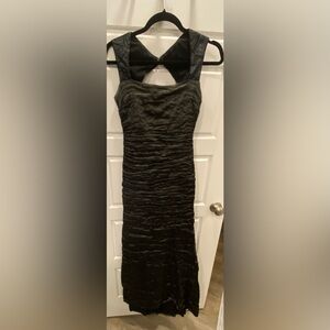 Nicole Miller. Size 12. Fits like 8/10. Black w/ Black sequins on shoulders